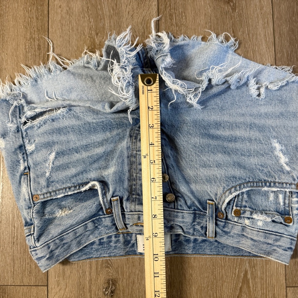 Agolde Faded Blue Ripped Jean Shorts - Picture 8 of 9